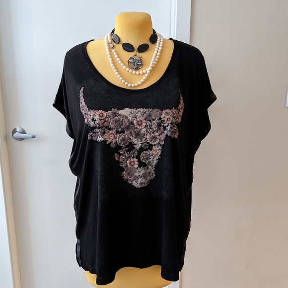 Love & Legend Tops - Plus 4X Love & Legend Goth Western Tunic Top